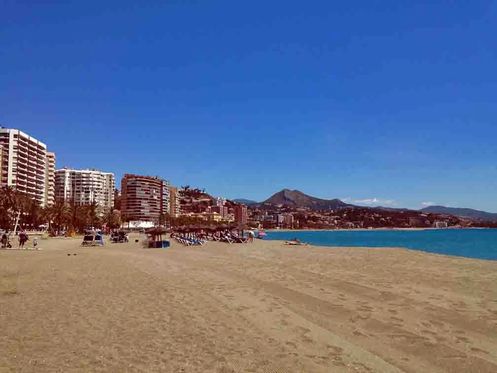 Mejores playas de Málaga: La Malagueta